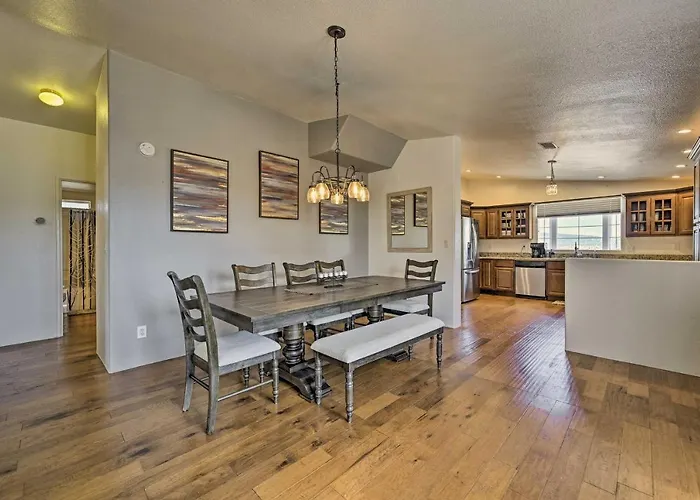 Holiday home Arizona Room, Gas Grill: Charming Home! *