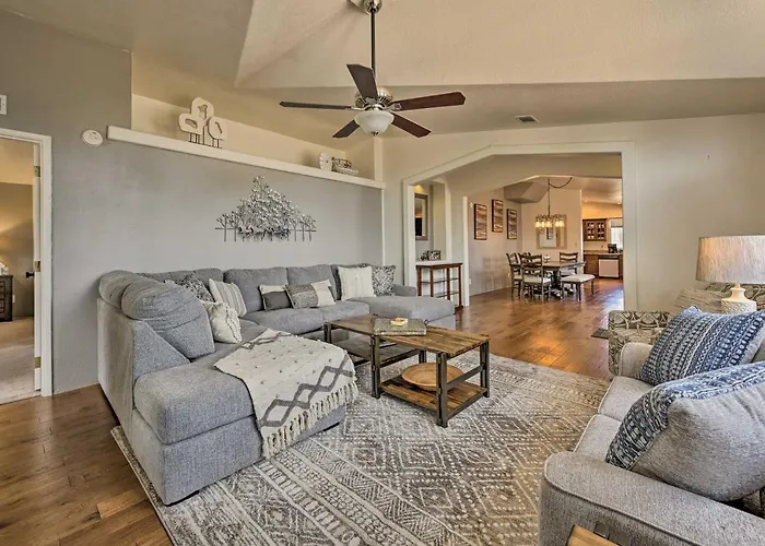 Holiday home Arizona Room, Gas Grill: Charming Home!
