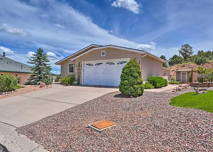 Arizona Room, Gas Grill: Charming Home!